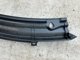 NEU Windschutzverkleidung Wasserkasten vorne links Original Opel Corsa B Tigra A