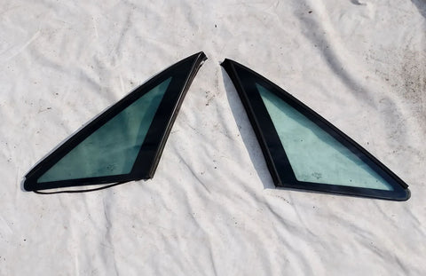 Scheiben hinten links rechts Seitenwandfenster Dreiecksfenster Opel Senator B