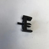 NEU NOS 2 Spreiznieten Blende an Stoßstangenverkleidung hinten Orig Opel Omega A