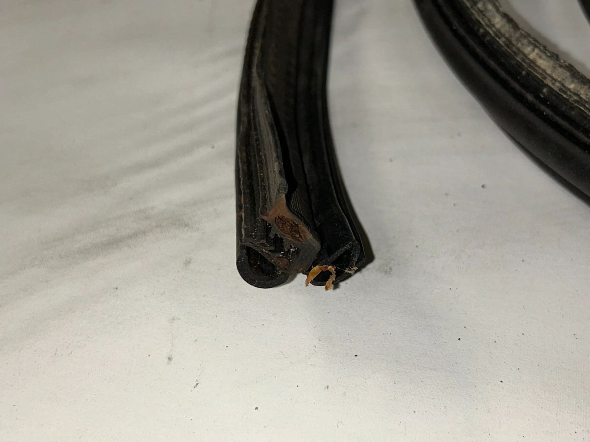 CTA Dichtungen 5 Meter Dichtprofil Kofferraumdichtung Kederband EPDM KB 0,5-2,0 1C11-44