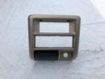 NEU NOS Einsatz Mittelkonsole vorne unten Champagner Original Opel Frontera B