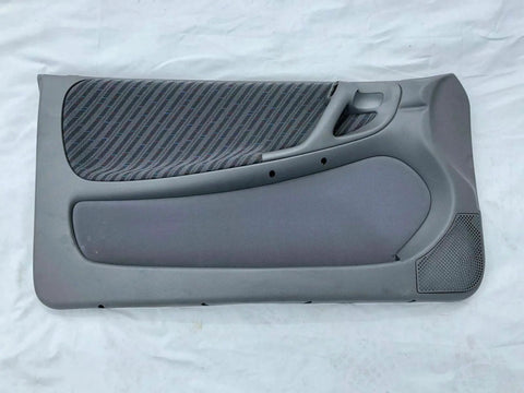 NEU NOS Türpappe Türverkleidung vorne links grau Original Opel Astra F CC 3Türer