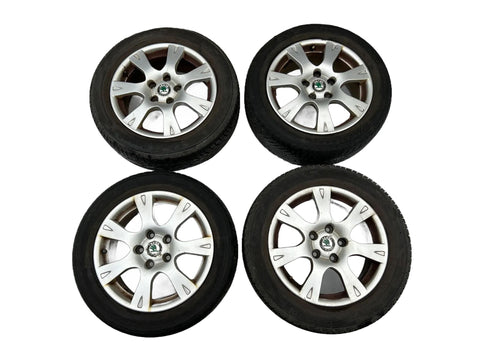 Satz 4 Alufelgen 6,5Jx16 ET50 Original Skoda Octavia II 1Z Barum 205 55 R16 V XL