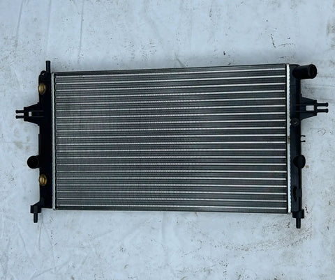 NEU Motorkühler Wasserkühler Radiator NRF für Opel Astra G Zafira A