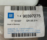 NEU Satz Schmutzfänger Spritzlappen Vorderachse Original Opel Astra F