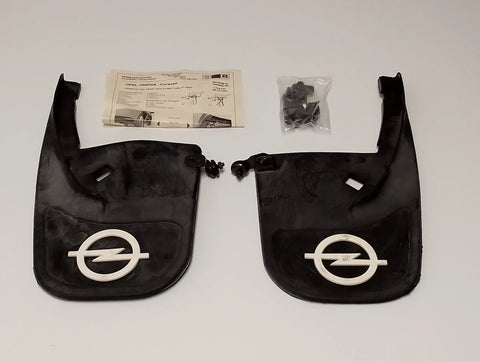 NEU NOS Schmutzfänger Spritzlappen mudflaps Opel Omega A Caravan hinten
