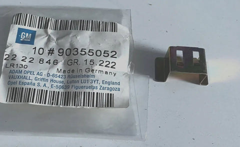 NEU 1x Klammer Clip Einstiegsverkleidung Schweller Original Opel Vectra A