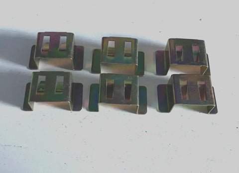 NEU 6x Klammern Clips Einstiegsverkleidung Schweller Original Opel Vectra A