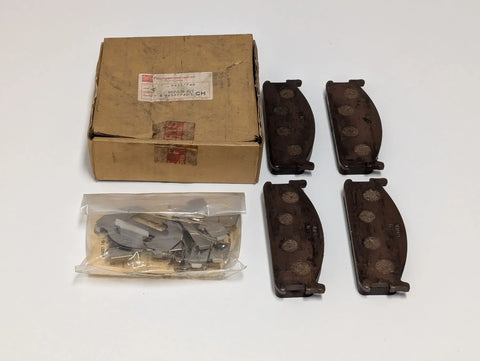 NEU Bremsbeläge Bremsklötze vorne Original ISUZU Opel 94337740