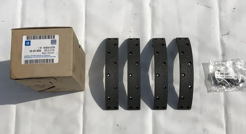 NEU Satz Bremsbeläge 5.6mm Trommelbremse Original Opel Astra F Corsa B Kadett E