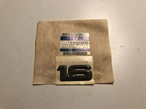 NEU NOS Schriftzug Emblem "1.6" hinten grau Original Opel Ascona C