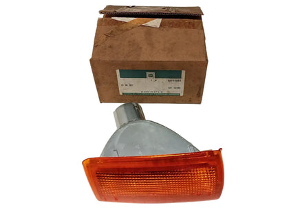 NEU Blinker Blinkleuchte vorne links Original Opel Corsa A 90166993