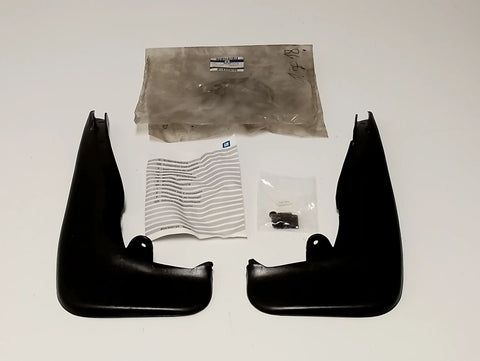 NEU NOS Satz Schmutzfänger Spritzlappen vorne rechts links Original Opel Astra F