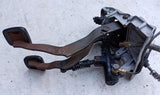 Pedalerie Kupplungspedal Geber- Nehmerzylinder Leitung Opel Senator B Omega A