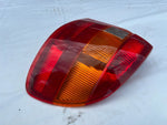 NEU Rücklicht Heckleuchte hinten rechts Original Opel Astra F Stufenheck