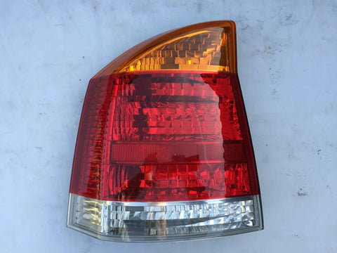 NEU Rückleuchte links gelbe Lichtscheibe Original Opel Vectra C