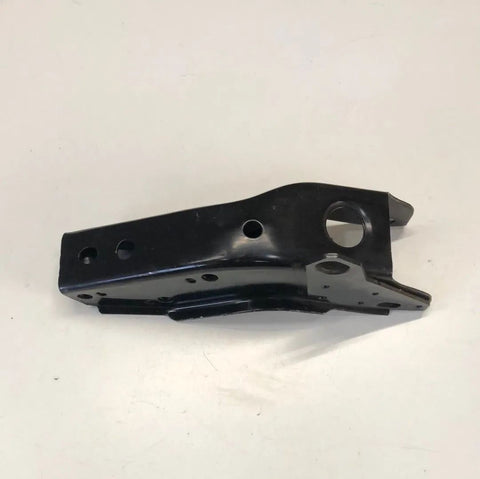 NEU NOS Halter Befestigung Motoraufhängung hinten Orig Opel Kadett E 18E 18SE