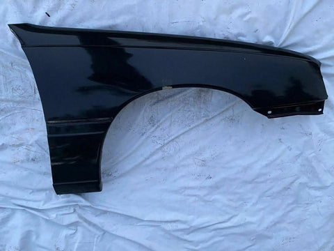 NEU NOS Kotflügel vorne rechts Original Opel Omega A -L1999999 VFL