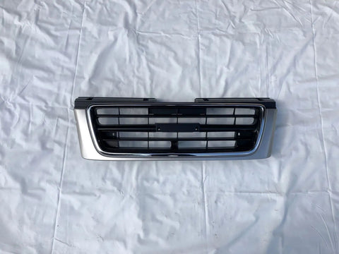 NEU Kühlergitter Kühlergrill Frontgrill hellsilber metallic Orig Opel Monterey B