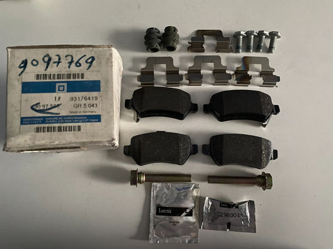 NEU Bremsbeläge Führungsbolzen Hinterachse hinten Orig Opel Astra G Zafira A