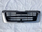 NEU Kühlergitter Kühlergrill Frontgrill hellsilber metallic Orig Opel Monterey B