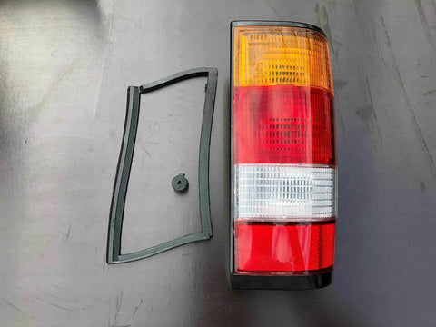 NEU Rücklicht Rückleuchte hinten rechts Original Klokkerholm für Opel Kadett D