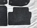 NEU 4 Fußmatten Teppiche vorne links rechts + Mitte + hinten links Opel Zafira B